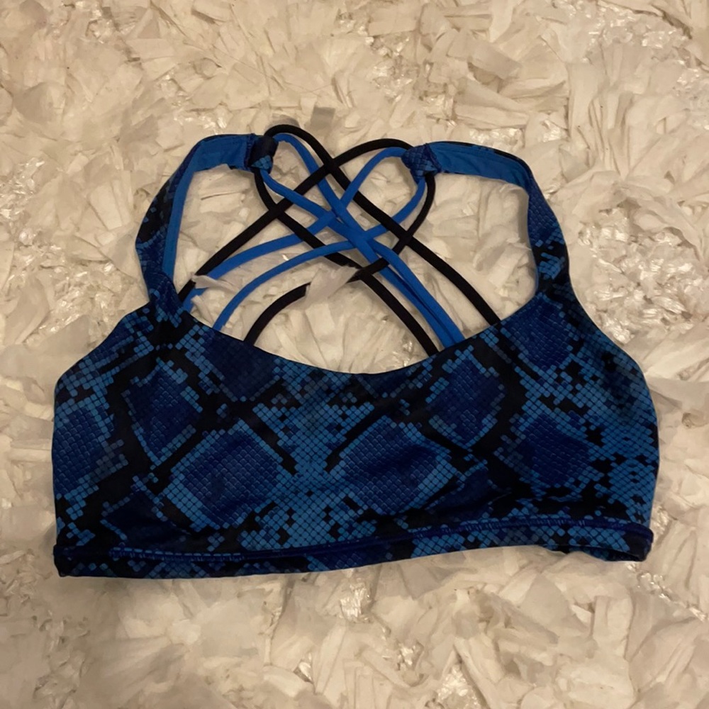 Lululemon Free to Be Wild Sports Bra